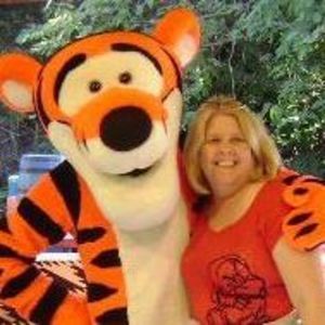 Meet your Posher, Charlotte